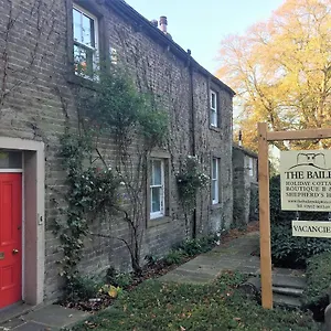 The Bailey Shepherd's Hut And Apartment Skipton
