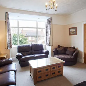 Host & - Brook Holiday home Whitby